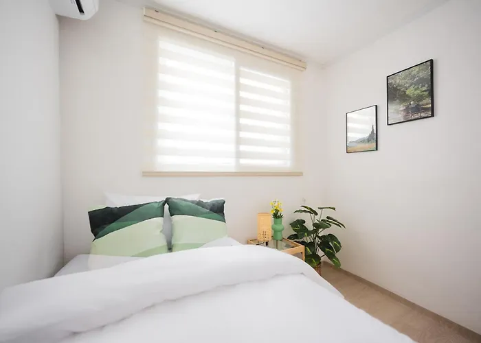 Apartment Lumi House *